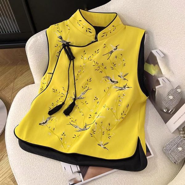 61ucKi6FwcL.jpg Chinese style women's clothing retro embroidered vest short coat improved suit top